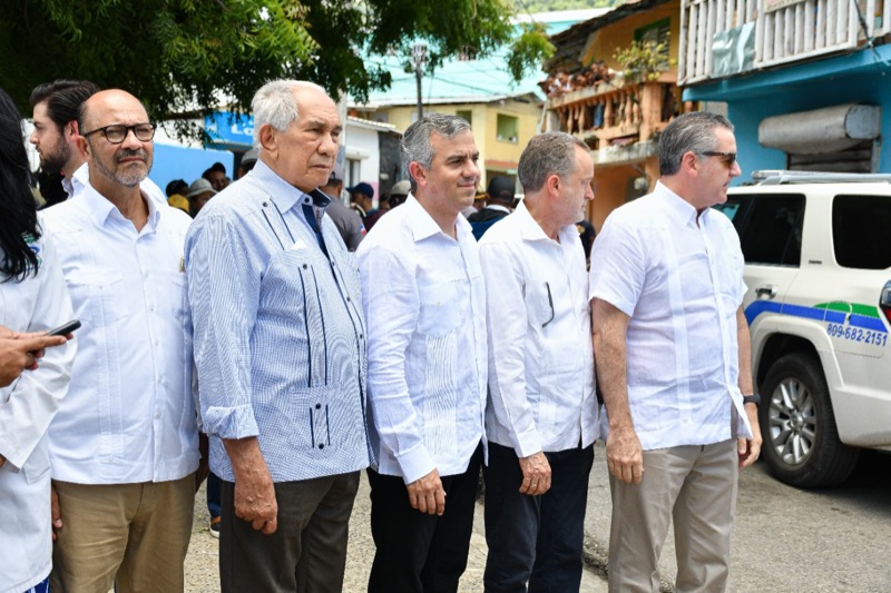 Director Ejecutivo de CONAPE acompañó al presidente por recorrido en la provincia Puerto Plata