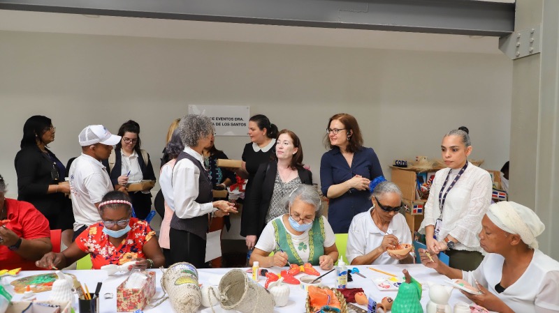CONAPE realiza actividad de recibimiento a la señora Claudia Mahler en el Centro de Ciudad Juan B.