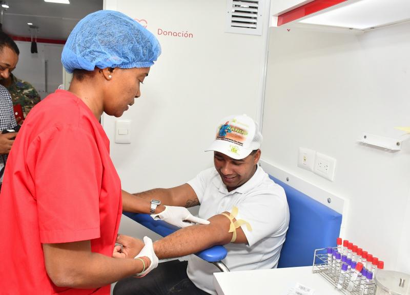 CONAPE apoyó la jornada de donación de sangre que desarrolló el Hemocentro Nacional