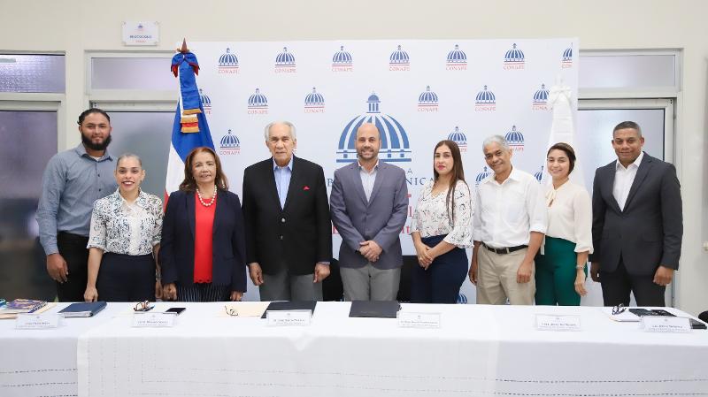 CONAPE Y el Patronato Brisas del Yaguajay suscriben convenio de colaboración