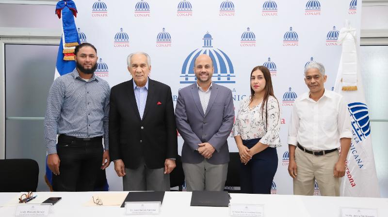 CONAPE Y el Patronato Brisas del Yaguajay suscriben convenio de colaboración