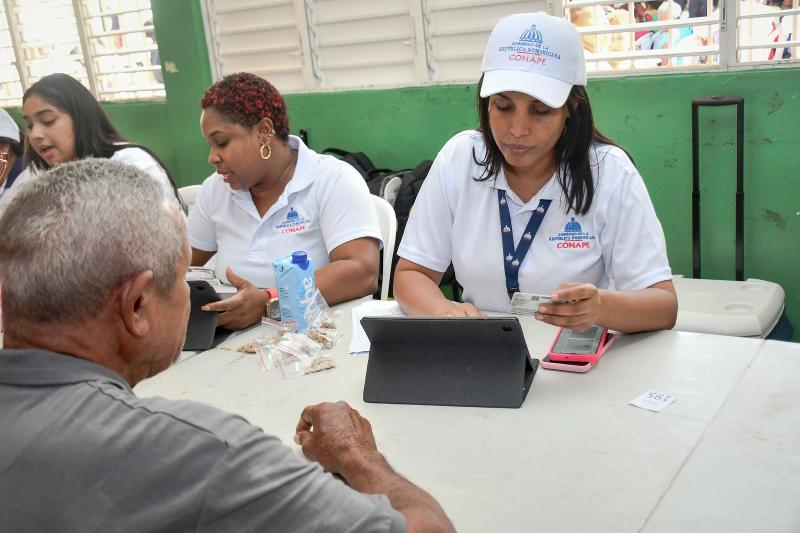 CONAPE participa en jornada de inclusión social en Neyba