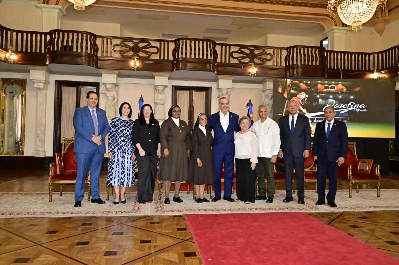 El Presidente Luis Abinader y CONAPE reconocen a nuestros adultos mayores 