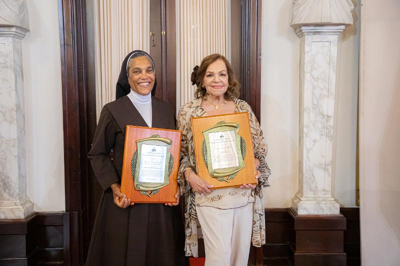 El Presidente Luis Abinader y CONAPE reconocen a nuestros adultos mayores 