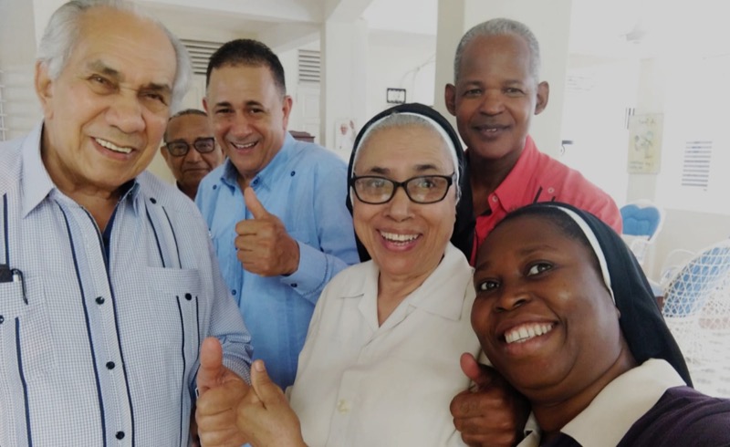 Director Ejecutivo de CONAPE visita el Asilo para Ancianos Divina Providencia en La Altagracia