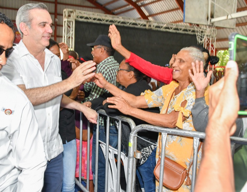CONAPE acompaña al Presidente Luis Abinader en Jornada Primero Tú en Puerto Plata