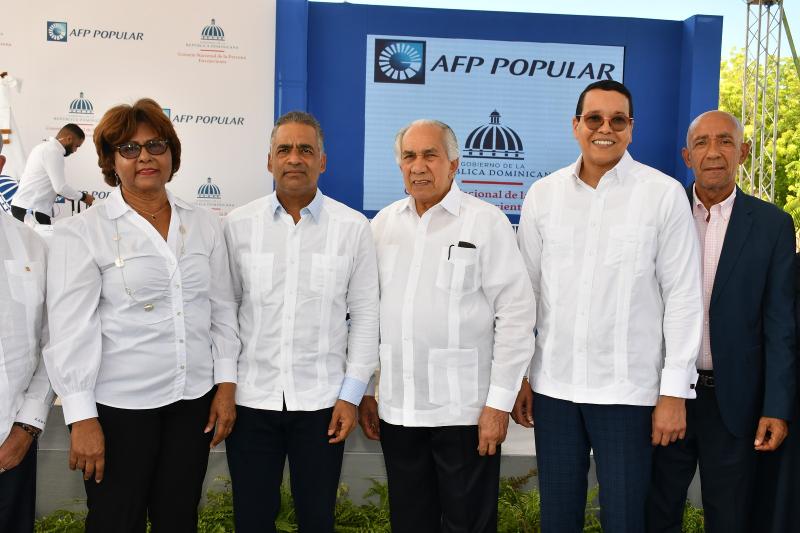 Presidencia, CONAPE Y AFP Popular inician trabajos de construcción de Hogar de Día en Pedernales