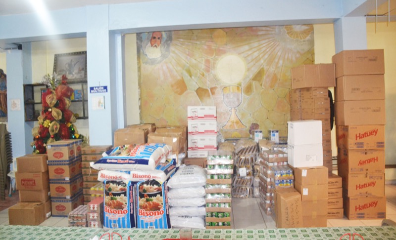 CONAPE entrega alimentos, bebidas, y suplementos a Asilos y Hogares Diurnos del pais.