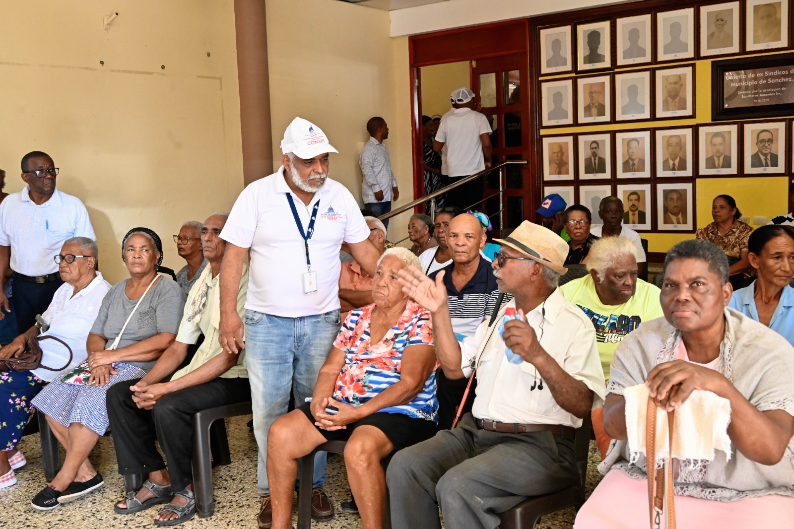 CONAPE fortalece la inclusión social  con jornada dirigida a adultos mayores del municipio de Sánchez